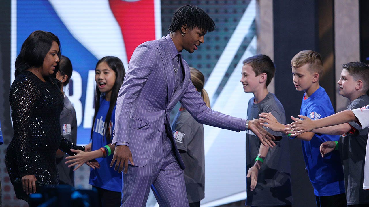 FOX Sports Southeast to air Memphis Grizzlies press conference formally introducing Ja Morant